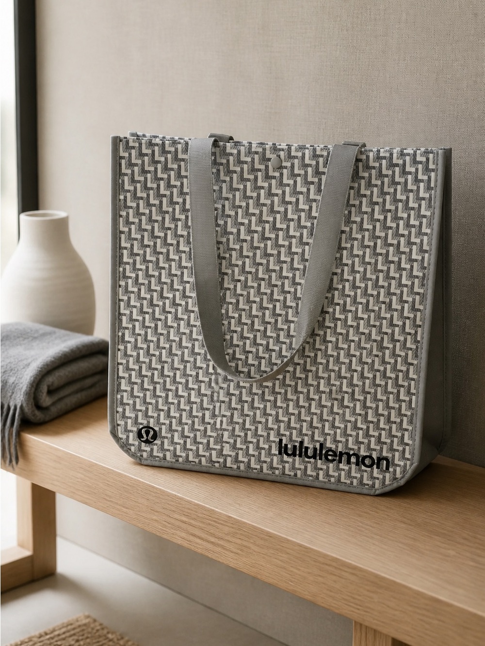 NWT Lululemon Reusable Tote Gift Bag Gray White Geometric Design